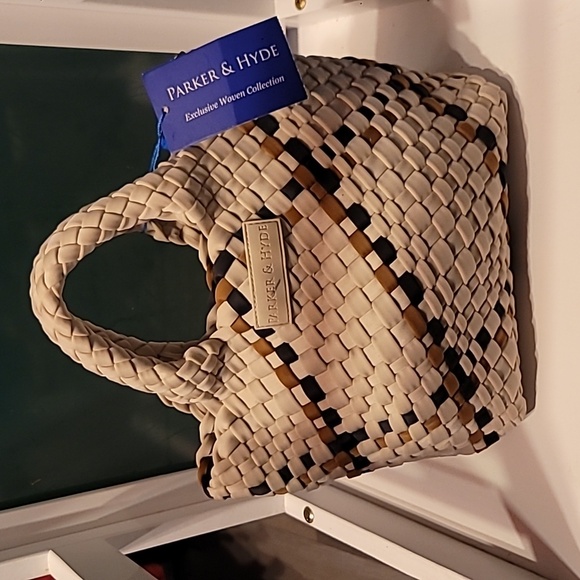 NWT Parker & Hyde Bone/Camel Woven Mini Tote with matching coin wristlet - Picture 2 of 7